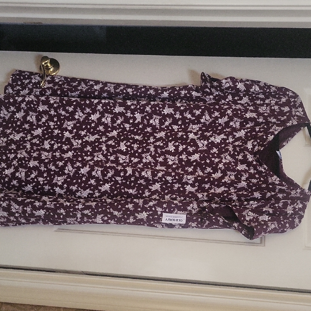 Old Navy Burgundy Floral Mini Dress PETITE PLUS